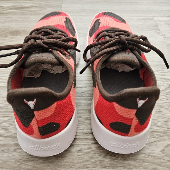 Allbirds Women's Tree Runners Bloom Coral Red Camo Sneaker Size 9 - Picture 4 of 7